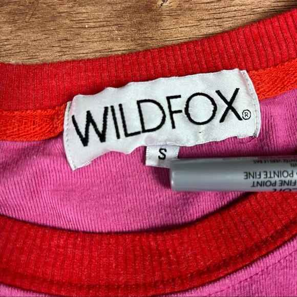 Wildfox Oversized Bubblegum Pink Pullover Sz S Lips Kiss Y2K 00s Baggy Lipstick - Picture 4 of 7